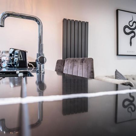 אדינבורו Luxury Royal Mile Boutique 2Bedroom Apartment מראה חיצוני תמונה