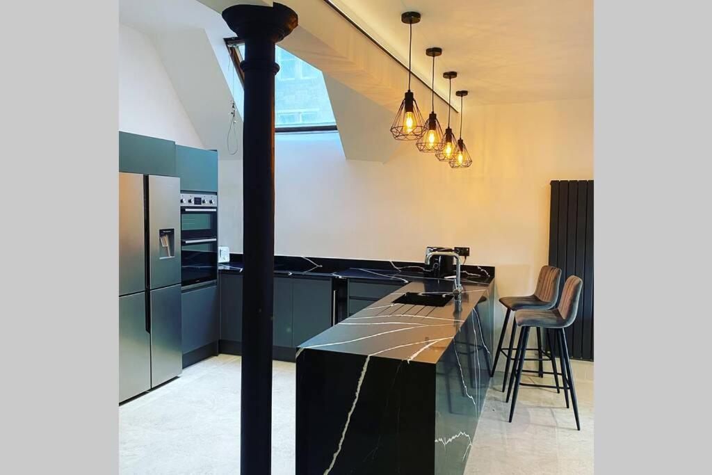 אדינבורו Luxury Royal Mile Boutique 2Bedroom Apartment מראה חיצוני תמונה