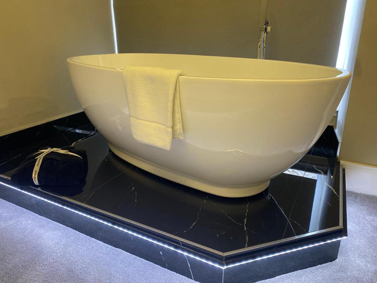 אדינבורו Luxury Royal Mile Boutique 2Bedroom Apartment מראה חיצוני תמונה